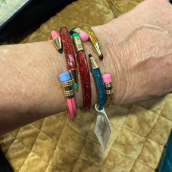 BETSEY JOHNSON fun “pencil” bracelet in PINK( w/blue “eraser”!) great gift🩷🩵🩷